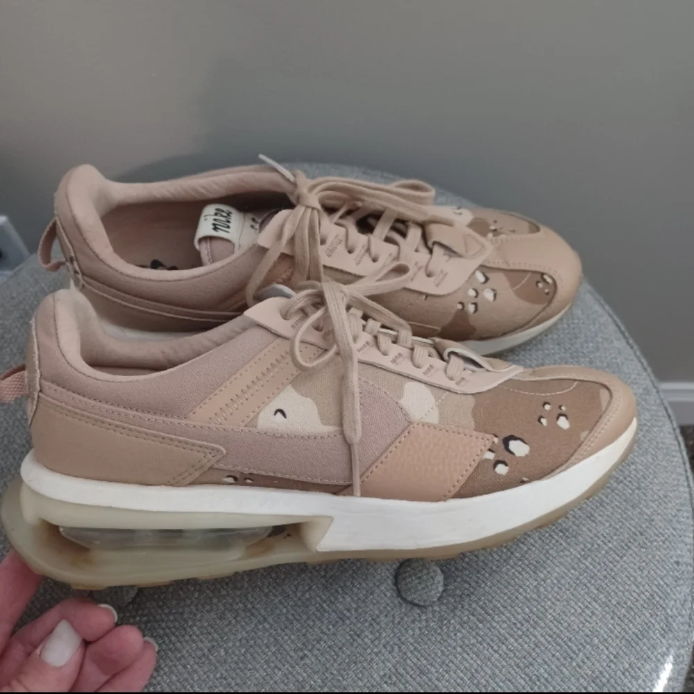NIKE Air Max Pre-Day Desert Camo Panda Dunks Wmns Shoes Sz 9